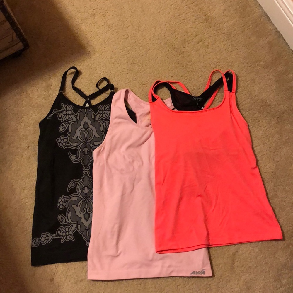 Workout tops